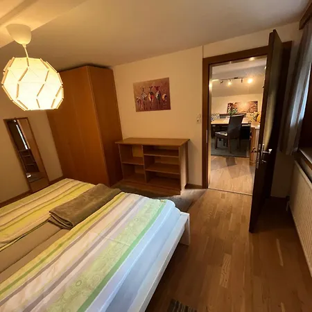 Maximilian Apartment *